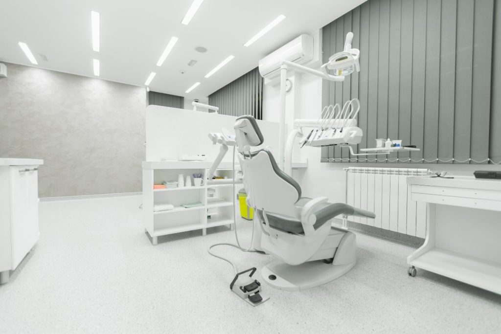 best implant dentist in Istanbul 4 1